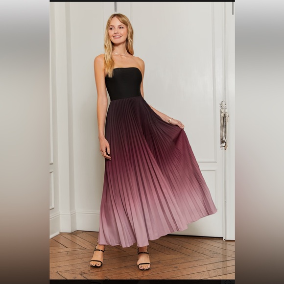 Cupshe Dresses & Skirts - Red Ombre Strapless Pleated Maxi Dress Elegant Black and Purple Strapless Dress